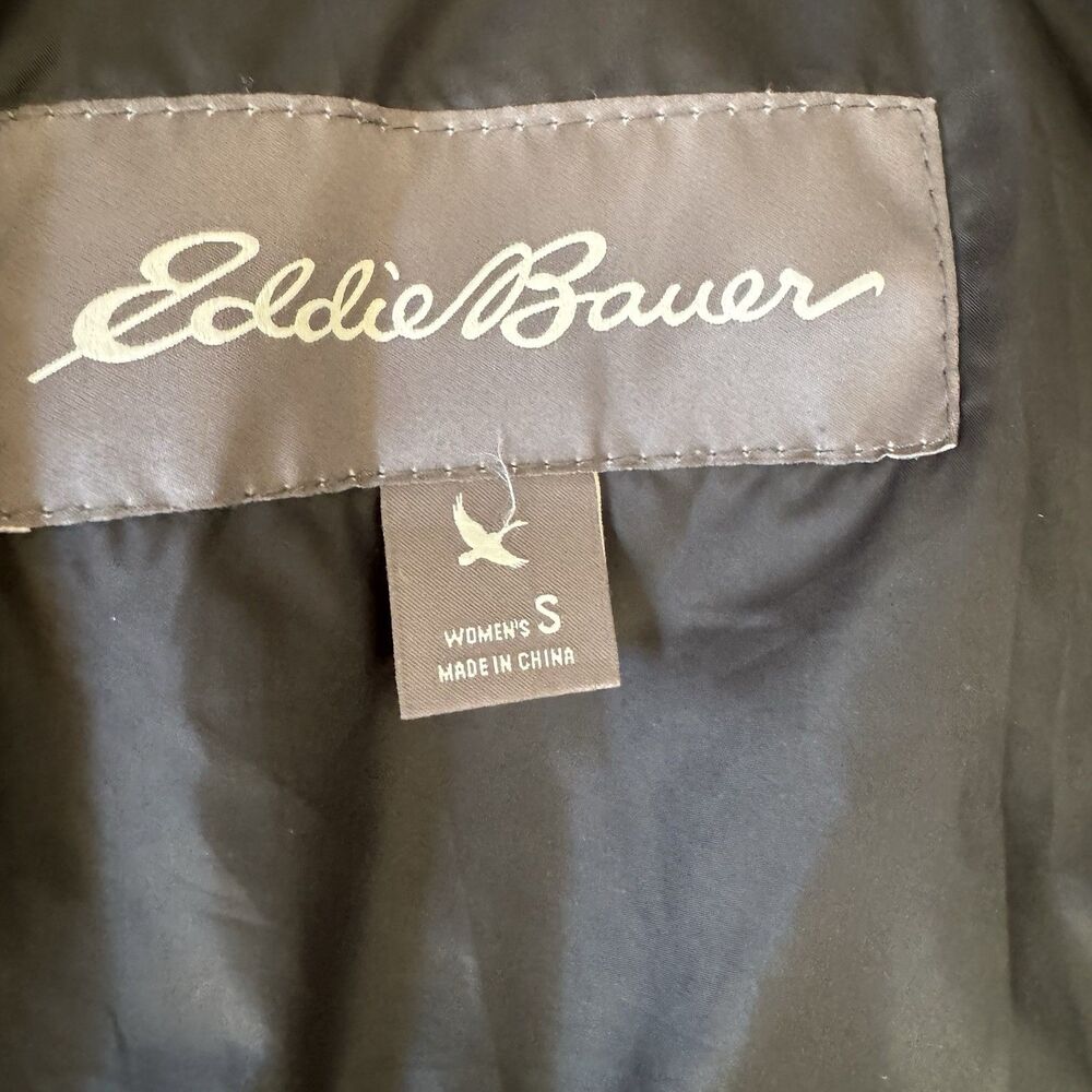 Eddie Bauer Women's Yukon Classic Fitted Down Vest Sz S Black Cabin Core MP $179 - Picture 7 of 15